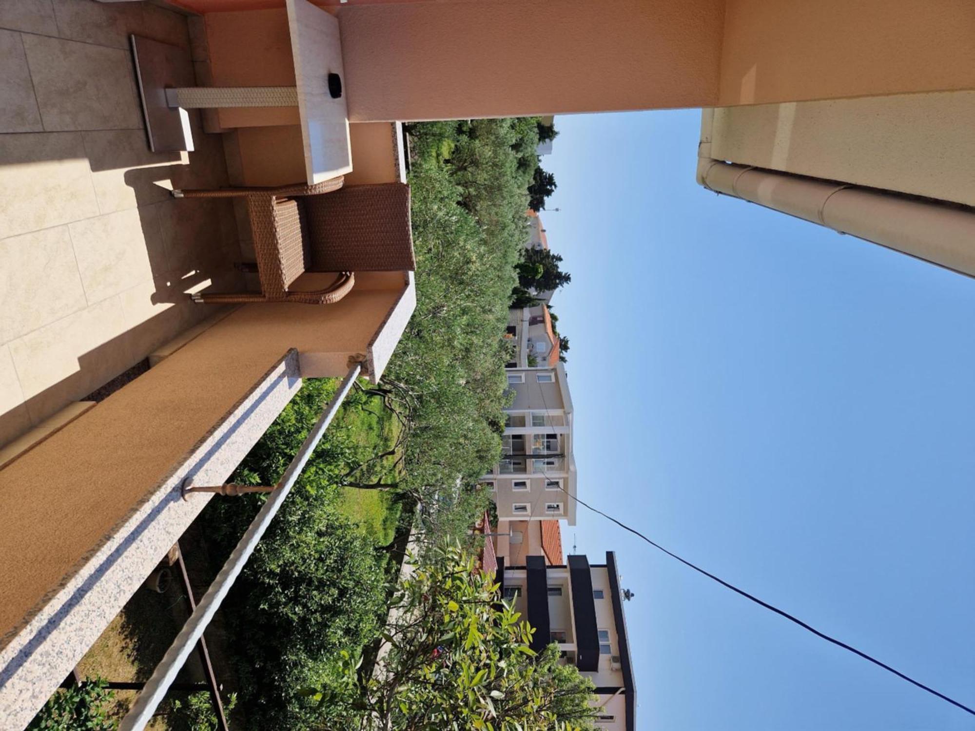 Apartment And Rooms Amenka Novalja Exterior foto